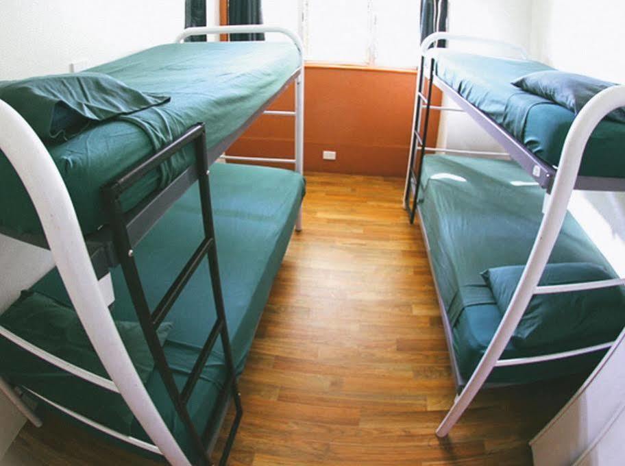 Хостел Chillis Backpackers Дарвин Экстерьер фото